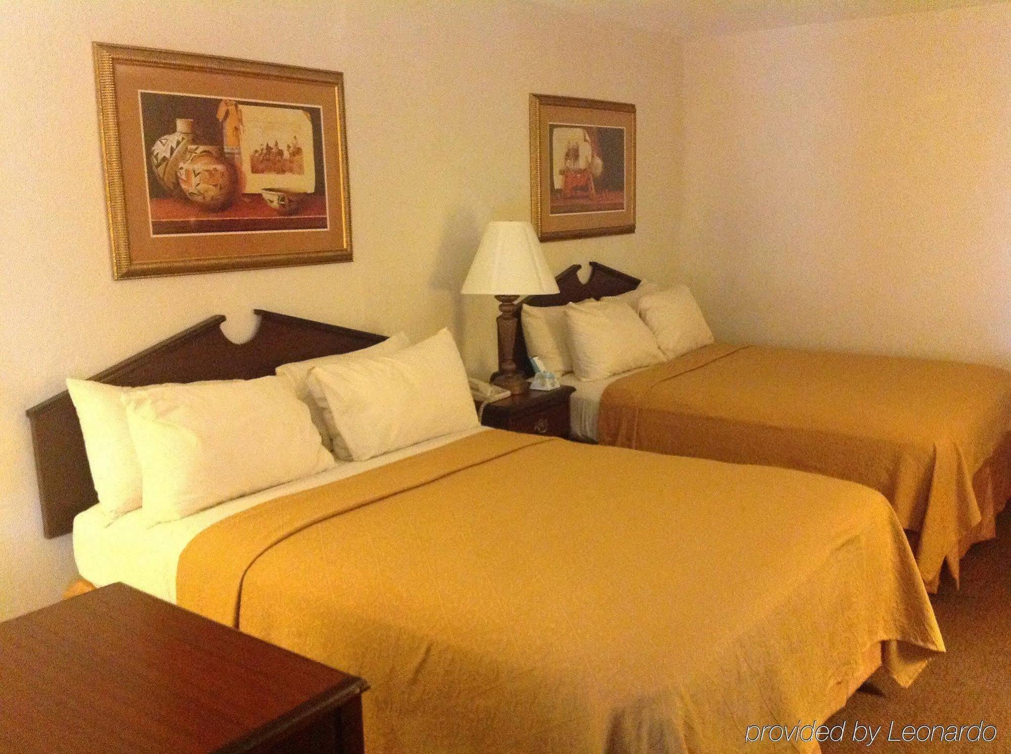Red Roof Inn Tallahassee East Номер фото
